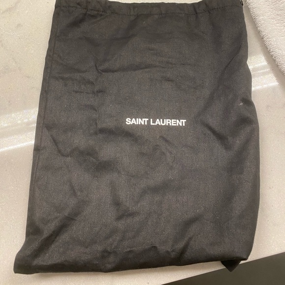 SOLD ❤️YSL Toy Lou Lou - Picture 5 of 8